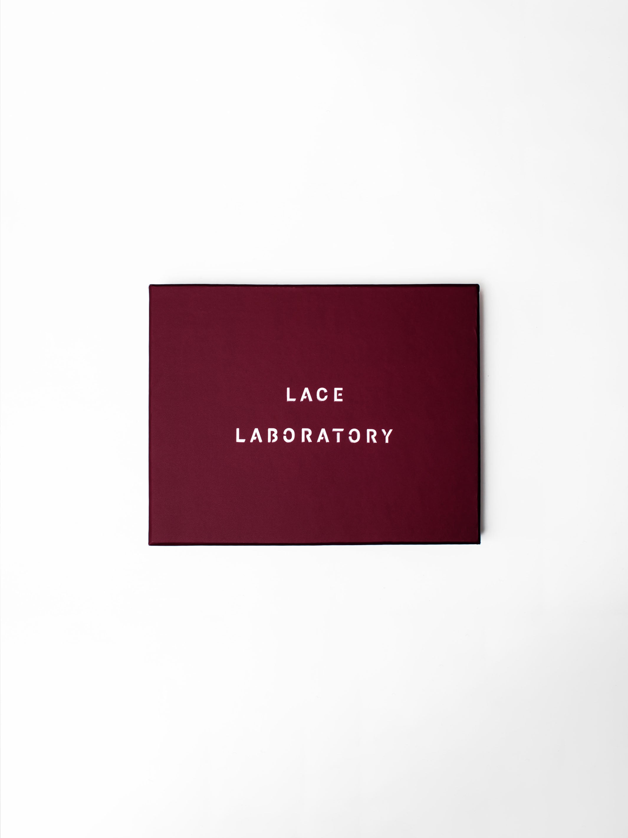 Presentbox Lace Thong - Röd, Vit, Svart